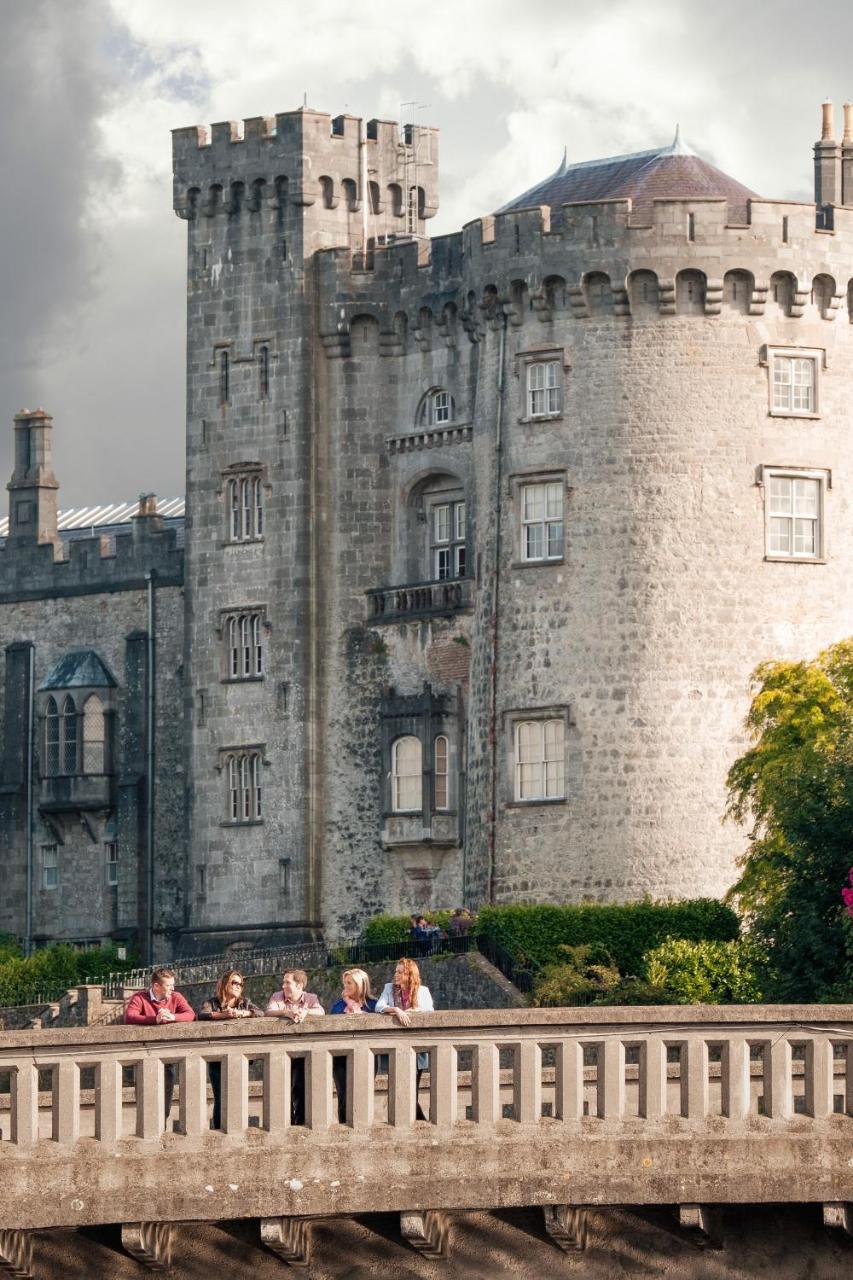 Kilkenny Hibernian Hotel Exterior photo